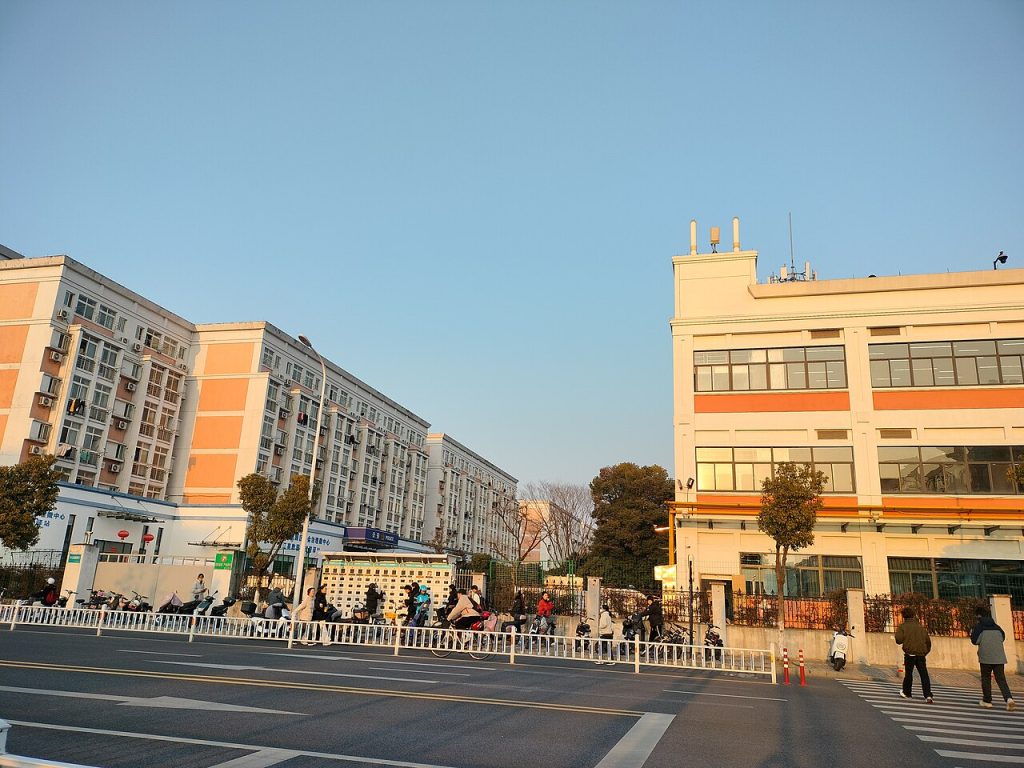 ​滨江高教园生活区 — Education | RESIMLAND