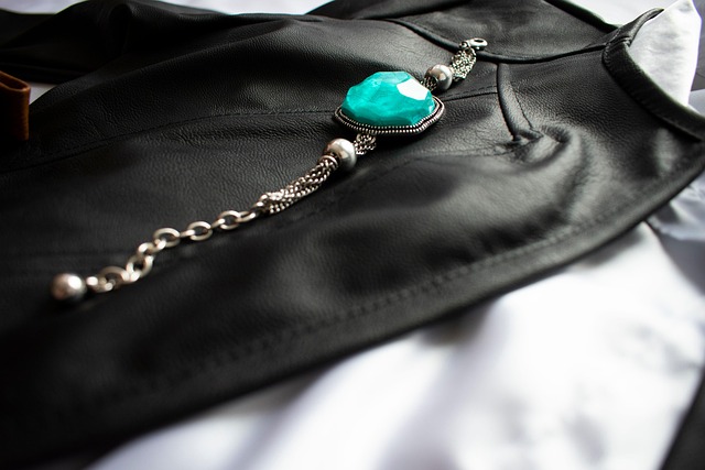 Jewelry Jacket Woman Clothing