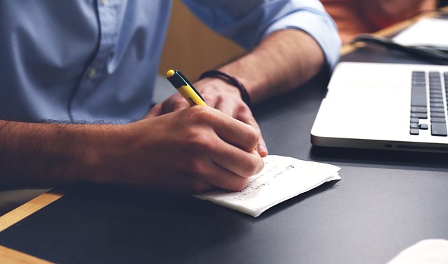 Man Write Plan Desk — Business | RESIMLAND