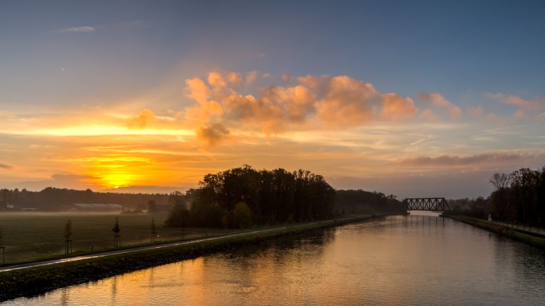 Lüdinghausen, Berenbrock, Dortmund-Ems-Kanal (an der Kreisstraße 23) -- 2015 -- 4668-70