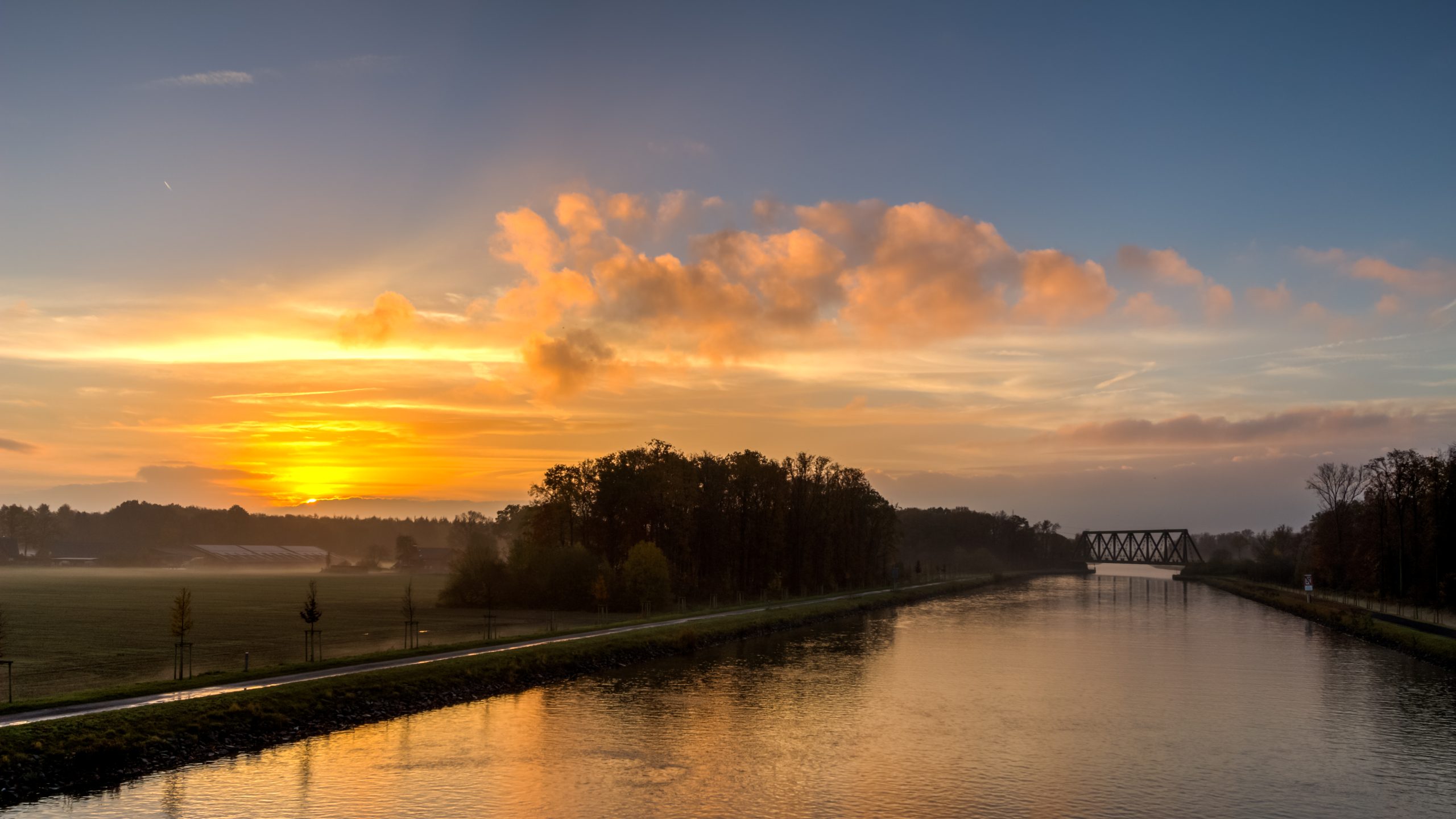 Lüdinghausen, Berenbrock, Dortmund-Ems-Kanal (an der Kreisstraße 23) -- 2015 -- 4668-70