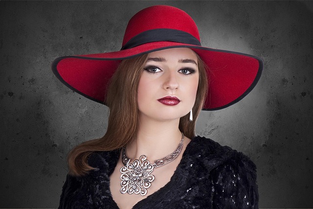 Woman Fashion Jewelry Makeup — Fashion & Apparel | RESIMLAND